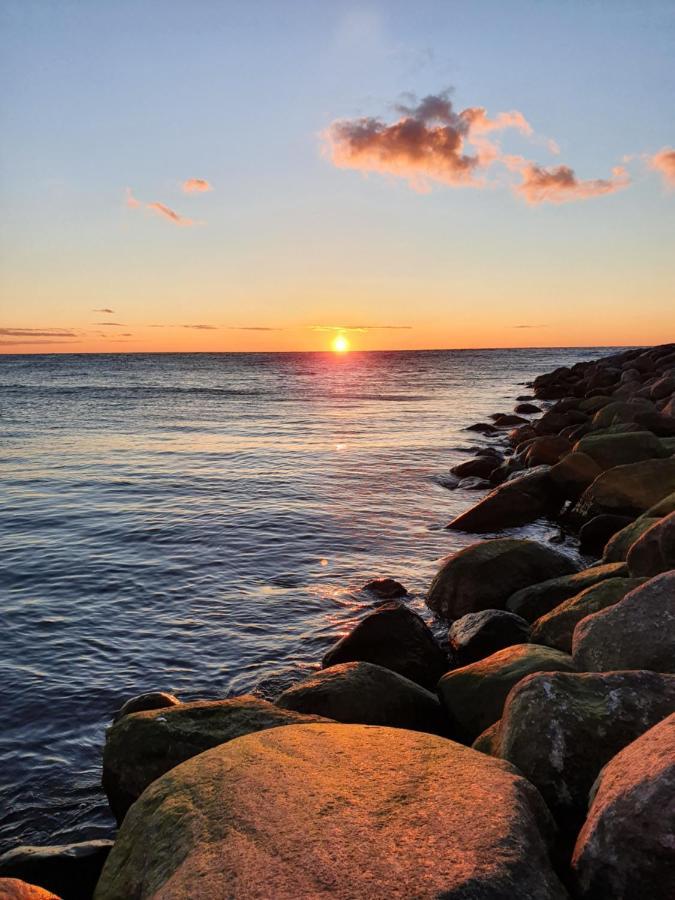Byxelkrok, Solis Exteriör bild