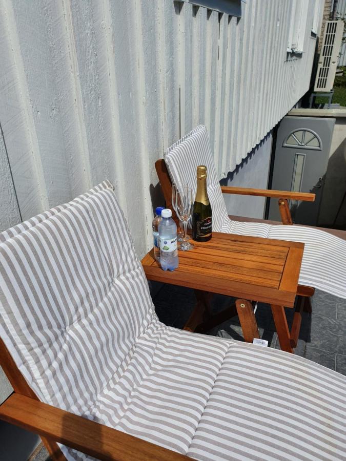 Byxelkrok, Solis Exteriör bild