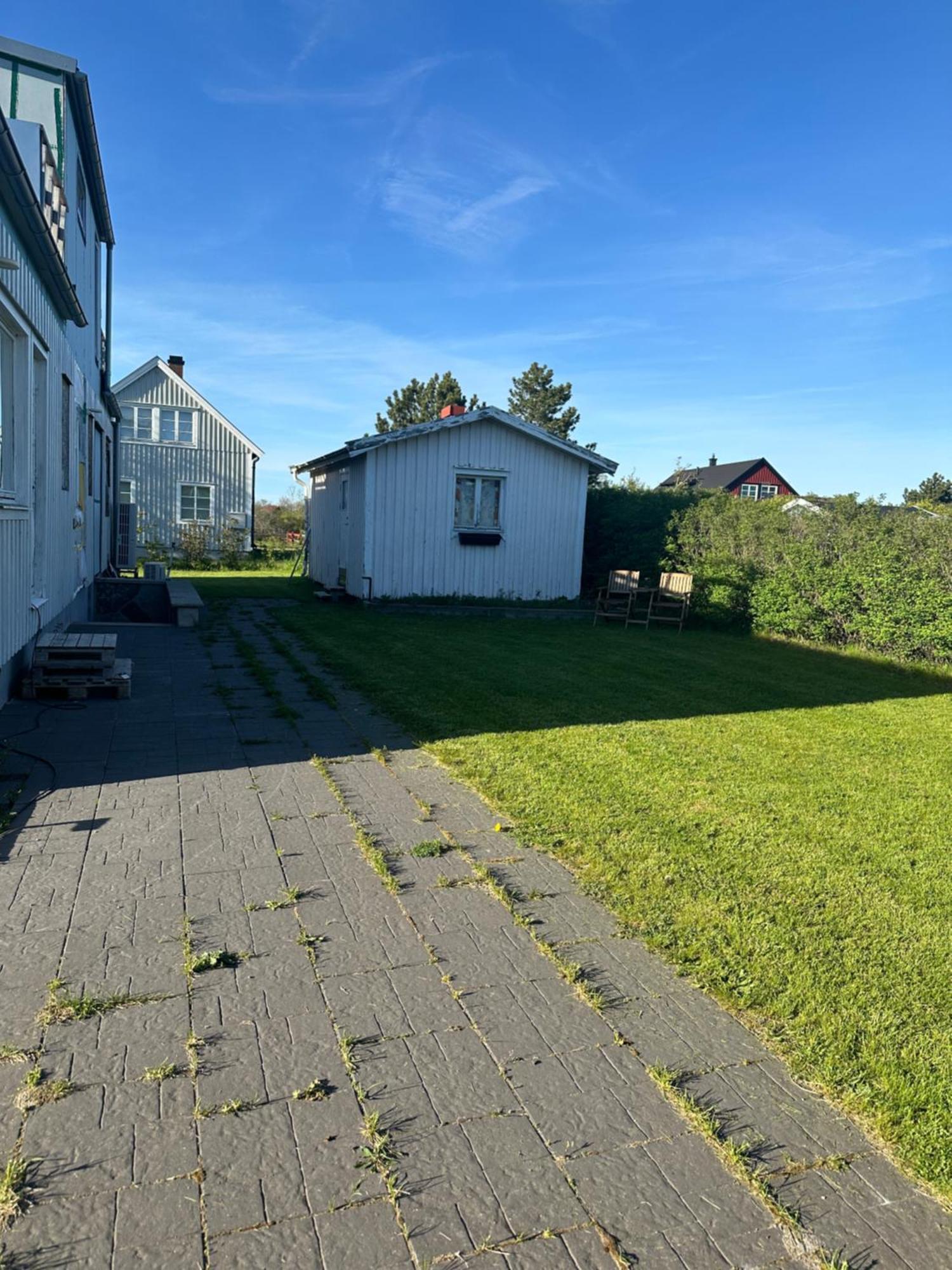 Byxelkrok, Solis Exteriör bild